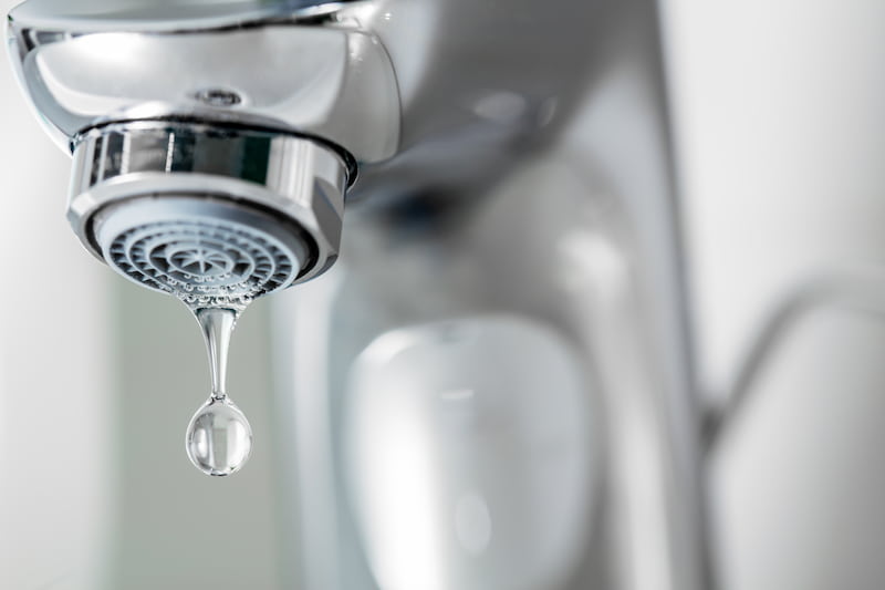Faucets & Sinks